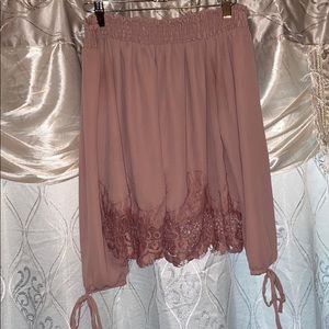 🌸EUC MOA MOA off shoulder long sleeve top